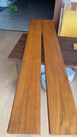 Plancher intérieur en bois massif de teck Plancher en bois dur Iroko Plancher en bois de teck de salon
