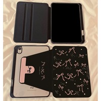 IP003 Siyah Zeminli Pembe Fiyonklu iPad 7/8/9 Nesil Kılıf Mini 6 Döner Tablet Kılıfı Air 3/4/5 Kız Çocukları İçin Uygun