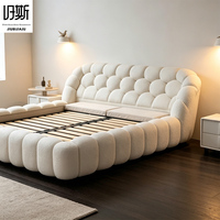 Cadre de lit double en velours postmoderne, taille extra-large, capitonné blanc, inclinable, assemblé, luxueux et confortable, rembourré