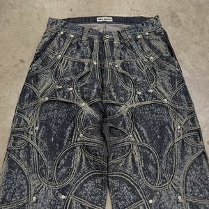 جينز رجالي مخصص بتصميم عتيق وفضفاض بخصر منخفض وطباعة ليزر وساق واسعة للرجال - Product Image 4