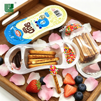 Approvisionnement direct usine OEM Vente en gros Personnalisé Biscuit en bâtonnet crémeux au chocolat 3-en-1 Multicolore Mini Bonbons en forme de haricot