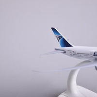 Modèle d'avion en métal moulé sous pression Egypt Air 777 de 16 cm avec train d'atterrissage, échelle 1:5, en zinc, pour garçons, jouet modèle d'avion