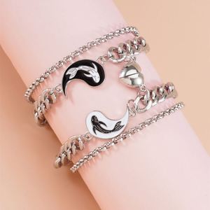 Bracelet de couple magnétique Yin Yang chinois pour hommes et femmes, ensemble de bracelets fins en acier inoxydable pour amoureux - Product Image 1