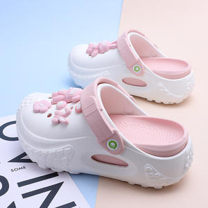 รองเท้าแตะผู้หญิงสไตล์ใหม่สำหรับฤดูร้อน พื้นนุ่ม ส้นหนา กันลื่น ระงับกลิ่น สีขาว ชมพู เบจ ดำ ไซส์ 35 40 - Product Image 3