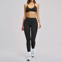 Ensemble 3 pièces de sport écologique personnalisé en nylon recyclé et élasthanne : soutien-gorge dos nu, short taille haute et leggings de fitness/yoga