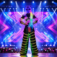 Kostum Cosplay Robot LED Warna-Warni Wanita Pakaian Bercahaya LED Stilts Walker Robot Suit Pertunjukan Panggung Klub Malam