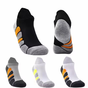 Wholesale Men's Ankle Low Cut Running <b>Socks</b> Cotton Blend Breathable Cushioned Athletic <b>Socks</b> with Sport - Product Image 3