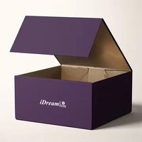 Boîte cadeau magnétique pliable étanche de luxe personnalisée avec gaufrage emballage en carton rigide pour vêtements chaussures doublure éponge