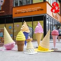 Décorations d'entrée pour pâtisserie : Donuts et cornets de glace simulés, modèles de dessins animés d'extérieur, sculptures en fibre de verre pour centre commercial