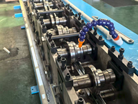 Vente chaude bonne qualité Ventilation face et conduit roulant formant la machine à bride Tdc avec moteur 4kw puissance facile à utiliser