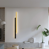 Lampu Dinding LED Strip Panjang Minimalis Besi untuk Kamar Tidur, Lampu Tempel Dinding, Dapat Diredupkan, Dekorasi Latar Belakang TV Mewah