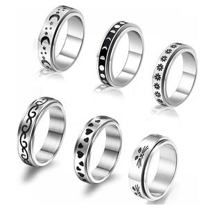 Edelstahl Band Ringe für Frauen Blume Stern Mond Ring Keltische Stress abbau Hochzeit Versprechen Ringe - Product Image 1