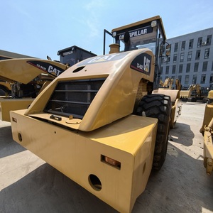 รถบดถนนมือสองญี่ปุ่นแท้ Caterpillar รุ่น CS683E ขนาด 18 ตัน แบบลูกกลิ้งเดี่ยว ระบบสั่นสะเทือน - Product Image 6