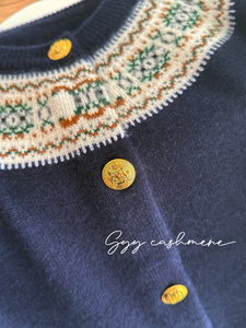 Cárdigan <span class=keywords><strong>Azul</strong></span> <span class=keywords><strong>Marino</strong></span> Informal y Transpirable 100% Cachemira con Diseño Floral en el Pecho y Botones Dorados para <span class=keywords><strong>Mujer</strong></span> - Product Image 6
