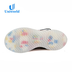 Uniworld Vietnam fabbrica all'ingrosso personalizzato elegante uomo Casual traspirante moda atletica in esecuzione Sneaker sportiva - Product Image 5