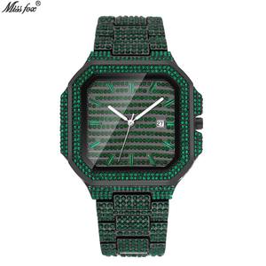 Montre entièrement sertie de diamants avec bracelet en diamants, design carré classique et tendance, montre-bracelet audacieuse et branchée - Product Image 1