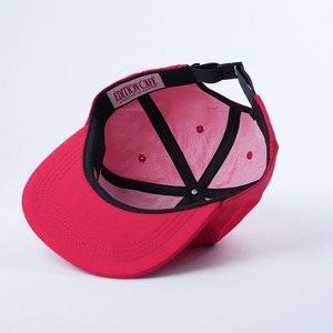 Chất lượng cao 6-Panels <span class=keywords><strong>Red</strong></span> không có cấu trúc <span class=keywords><strong>Snapback</strong></span> cap thêu logo Nylon vải bán buôn phẳng vành <span class=keywords><strong>hat</strong></span> - Product Image 5