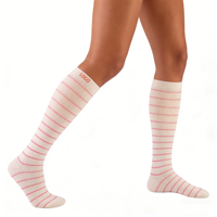 Chaussettes de compression montantes confortables et douces OEM 2026, 15-20 mmHg, avec logo personnalisé, en jacquard, pour femmes