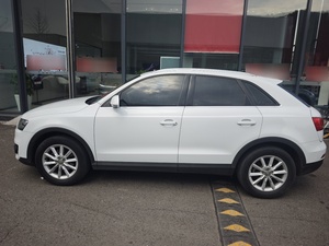 <span class=keywords><strong>Audi</strong></span> Q3 <span class=keywords><strong>30</strong></span> <span class=keywords><strong>TFSI</strong></span> 2015 SUV automatique d'occasion avec roues, moteur essence, <span class=keywords><strong>prix</strong></span> avantageux - Product Image 3