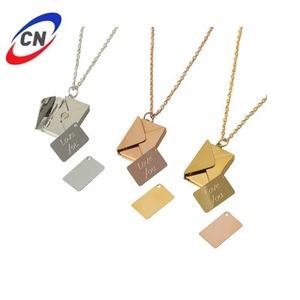 Collar con Colgante <span class=keywords><strong>de</strong></span> Marco Geométrico Personalizado, Colgante <span class=keywords><strong>de</strong></span> Acero Inoxidable Personalizado, Colgante con Forma <span class=keywords><strong>de</strong></span> Sobre <span class=keywords><strong>de</strong></span> Carta <span class=keywords><strong>de</strong></span> Amor, Cadena <span class=keywords><strong>de</strong></span> <span class=keywords><strong>Serpiente</strong></span>, Regalo - Product Image 1