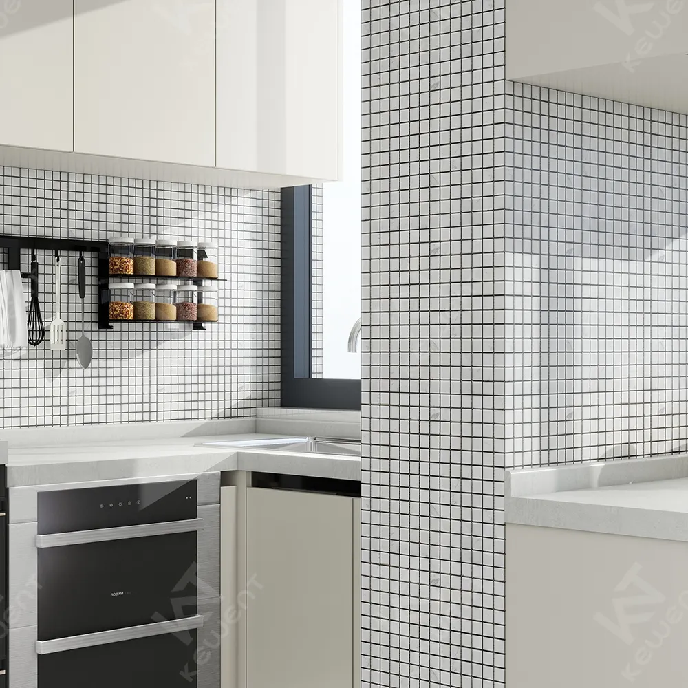 Personnaliser les petits carreaux carrés blancs de mur de salle de bain de haute qualité 30x30