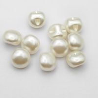 Offre Spéciale en Stock Boutons de Robe de Mariée en Plastique Dôme de Petite Taille 18L 11mm Blanc Perle et Ivoire Cousus Main