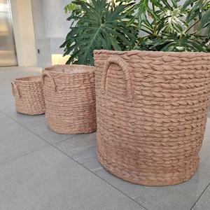 Pots de fleurs suspendus modernes en argile fibreuse <span class=keywords><strong>exotique</strong></span>, sculptés à la main, légers, écologiques, durables, capacité 85L/ensemble, pour centre commercial - Product Image 3