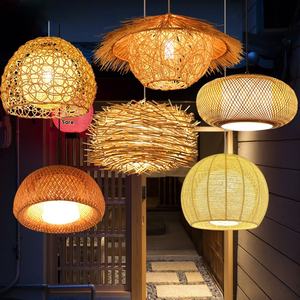 Lámpara Colgante de Estilo Japonés para Restaurante Comercial, LED, Altura Ajustable, Pantalla Creativa de Ratán, Arte Tejido de Bambú - Product Image 1