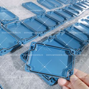Boîtier de raccordement en polyuréthane caoutchouté, peint, résistant aux hautes températures, pour électronique - Product Image 1