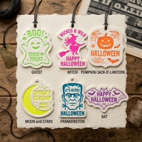 Étiquettes suspendues Halloween phosphorescentes en relief pour décorations fluorescentes, ornements de fête, décoration fantôme, sorcière et citrouille en relief profond