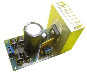 โมดูลจ่ายไฟแบบปรับค่าได้ LT1083 <span class=keywords><strong>7A</strong></span> - Product Image 1