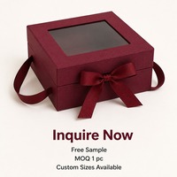 Boîte cadeau de luxe élégante en matériaux recyclés avec fenêtre, couvercle, base, doublure en éponge, poignée, fermeture magnétique, impression UV personnalisée