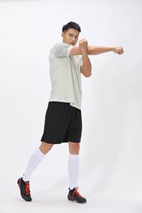 2025新设计聚酯纤维成人足球球衣套装儿童足球训练服 - Product Image 3