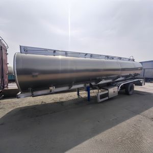 Offre Spéciale semi-remorque de remorque de bateau-citerne de l'aluminium 3 axes 60 Cbm pour transporter le diesel et l'essence - Product Image 5