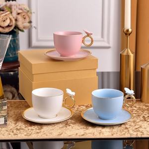 Tasses à café en porcelaine au design unique et soucoupe papillon – Ensemble de tasses à expresso et cappuccino en céramique - Product Image 2