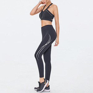 En gros haute qualité <span class=keywords><strong>Sport</strong></span> Tops Tenues D'entraînement Rembourré À Bretelles femmes soutien-gorge de yoga - Product Image 4