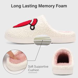 Pantoufles de Noël en mousse à <span class=keywords><strong>m</strong></span>émoire de forme personnalisables YL-25017 pour femmes-Style vintage, chaussures d'intérieur chaudes à enfiler (ODM/OEM) - Product Image 3