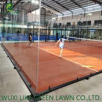 Piste de padel panoramique professionnelle sans poteaux d'angle avec verre feuilleté anti-explosion et système d'éclairage LED anti-éblouissement, usage commercial