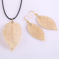 Collier et boucles d'oreilles avec pendentif en feuille véritable, breloque en filigrane naturel avec plaqué or/argent/or rose, cadeau de style punk