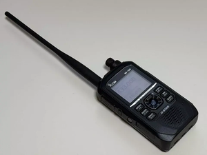 ID-50A D-STAR IPX7 VHF ดูอัลแบนเดอร์ พร้อมช่องใส่การ์ด TF - Product Image 1