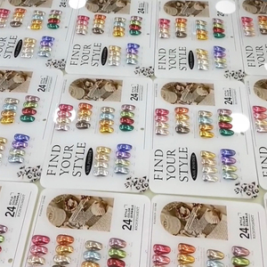 ชุดผงกระจกสำหรับทำเล็บ 24 สี พร้อมแผ่นโชว์สี สำหรับร้านทำเล็บ - Product Image 1