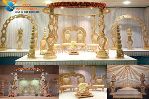 Mandap de Madera para Bodas Gujarati, Mandap de Madera Tallada de Lujo para Bodas en Londres, Mandap de Madera de Diseño Especial para Bodas en Canadá - Product Image 2
