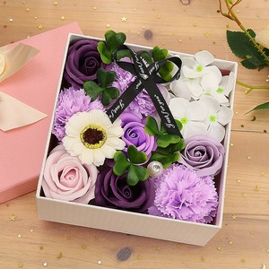 La confezione regalo di fiori artificiali per la decorazione domestica è la prima scelta per souvenir romantici e colorati decorati con Rose - Product Image 6
