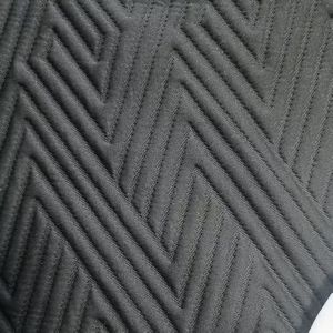 Kain Kasur Rajut Lembut Poliester 100% 295GSM Pola <span class=keywords><strong>Herringbone</strong></span> Jacquard untuk Produsen Perlengkapan Tidur - Product Image 1