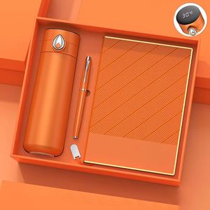 Set de Regalo Moderno con Botella de Agua de Acero Inoxidable Naranja, Cuaderno y Bolígrafo, Artículo Promocional Empresarial - Product Image 1