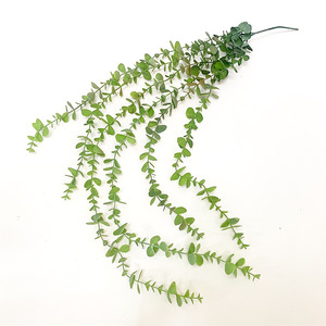 Guirnalda de <span class=keywords><strong>Eucalipto</strong></span> <span class=keywords><strong>Artificial</strong></span>, Planta <span class=keywords><strong>Artificial</strong></span> Colgante para Decoración de Bodas y Hogar - Product Image 6