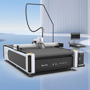 Machine <span class=keywords><strong>de</strong></span> découpe à couteau oscillant numérique CNC pour carton, carton ondulé, boîte d'emballage - Product Image 3