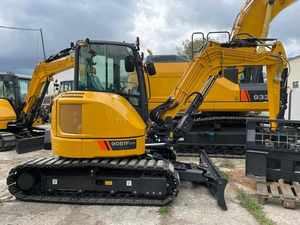 Excavadora Hidráulica de 5 Toneladas, Modelo 9051FZTS, con Chasis Resistente para Terrenos Difíciles y Operación Continua - Product Image 3