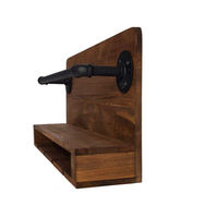 Étagère murale contemporaine en bois massif pour bouteilles de whisky et de vin avec un design moderne