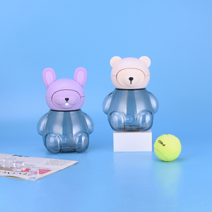 Bouteille d'eau pour enfants 1150 ml avec personnage mignon, sans BPA, en PC, avec paille et sangle de transport, personnalisable, OEM ODM, pour fêtes - Product Image 3